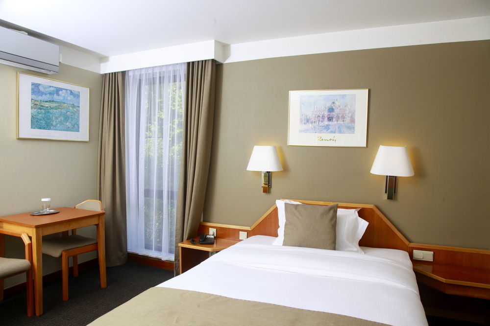 Begijnhof Hotel Leuven Dış mekan fotoğraf