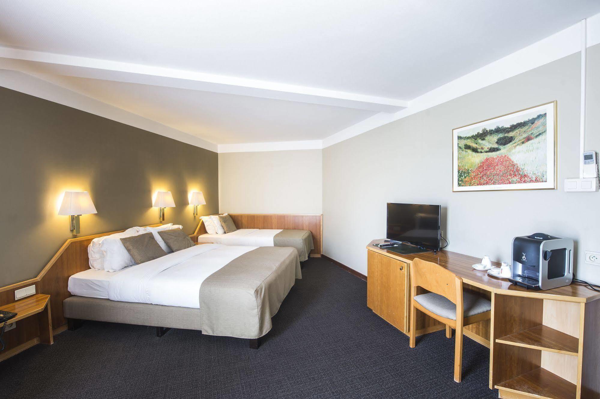 Begijnhof Hotel Leuven Dış mekan fotoğraf
